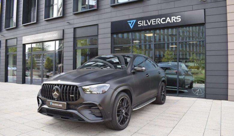 galerie: Showroom Silvercars