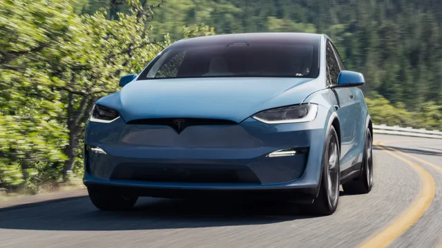 galerie: TESLA